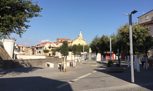 LE ARMI DELLA PERSUASIONE  Mercatino dell'Usato Acerra